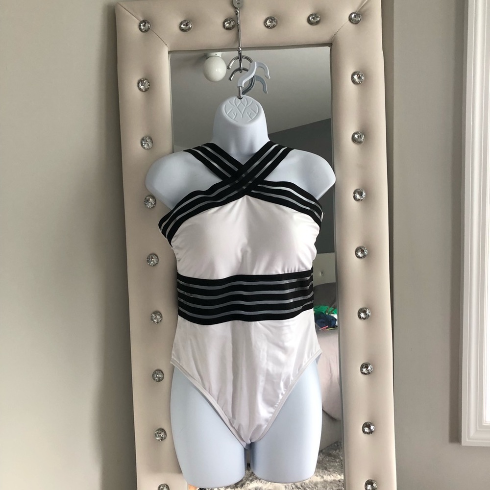 Kenneth Cole 1 piece bathing suit